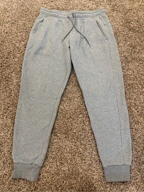 Puma mens  grey Jogger Sweatpants